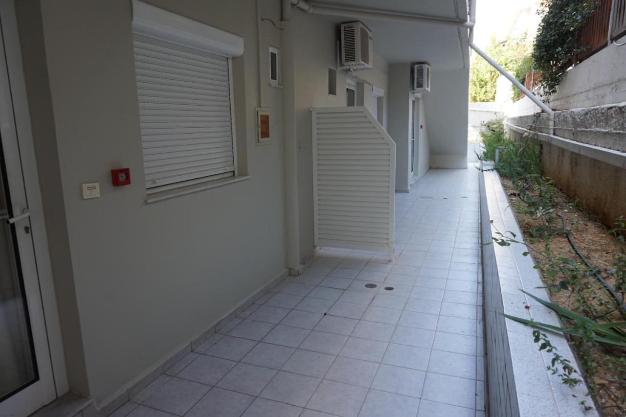 Niriis Hotel Kato Daratso Exterior photo